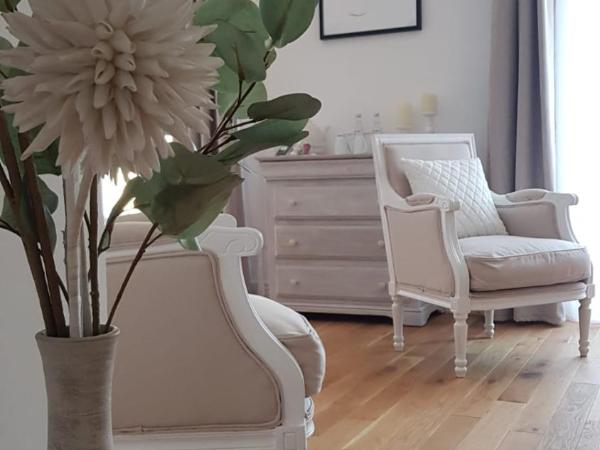 Le Coeur de la Bastide - Adult only : photo 2 de la chambre chambre lit queen-size - vue sur jardin