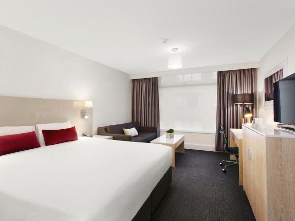 Mercure Melbourne Albert Park : photo 1 de la chambre chambre lit king-size standard