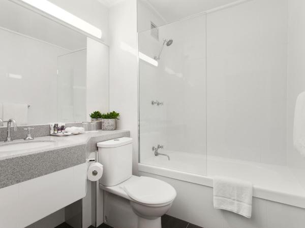 Mercure Melbourne Albert Park : photo 2 de la chambre chambre lit king-size standard