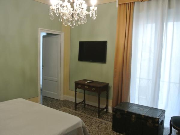 Palazzo Zecchino B&B : photo 4 de la chambre chambre double deluxe