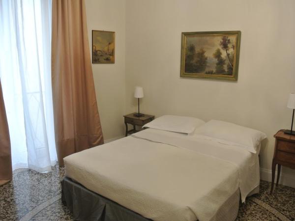 Palazzo Zecchino B&B : photo 1 de la chambre chambre supérieure lit queen-size