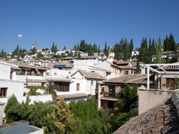Hotel Casa Morisca : photo 5 de la chambre chambre double ou lits jumeaux supérieure - vue latérale sur alhambra
