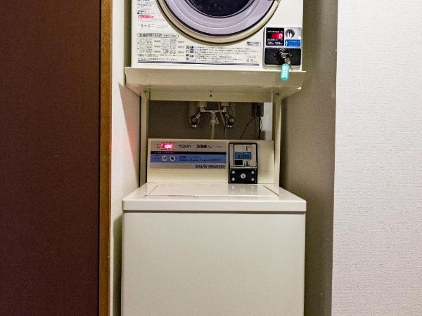 Clover House Sapporo : photo 4 de la chambre chambre quadruple avec baignoire