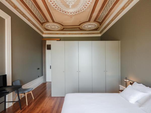 Menina Colina Guesthouse : photo 7 de la chambre chambre double supérieure - vue sur jardin