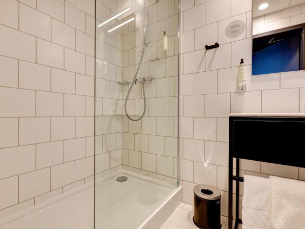 Hotel Arche Geologiczna : photo 7 de la chambre chambre lits jumeaux standard