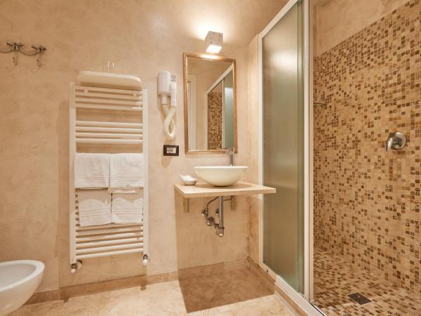 B&B Le Stanze del Duomo : photo 3 de la chambre grand appartement 1 chambre