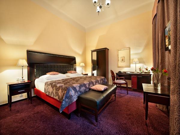 EA Embassy Prague Hotel : photo 3 de la chambre chambre double ou lits jumeaux