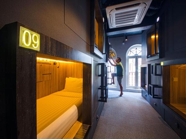 CUBE Boutique Capsule Hotel at Chinatown : photo 5 de la chambre capsule simple dans dortoir mixte