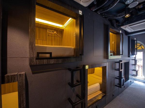 CUBE Boutique Capsule Hotel at Chinatown : photo 1 de la chambre capsule simple dans dortoir pour femmes