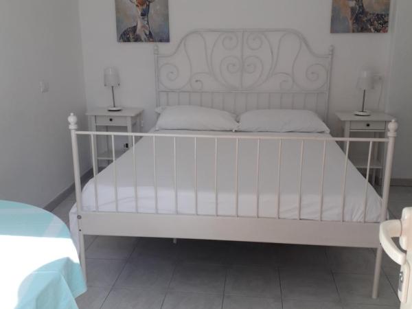 Sweet Home : photo 2 de la chambre chambre double avec salle de bains privative