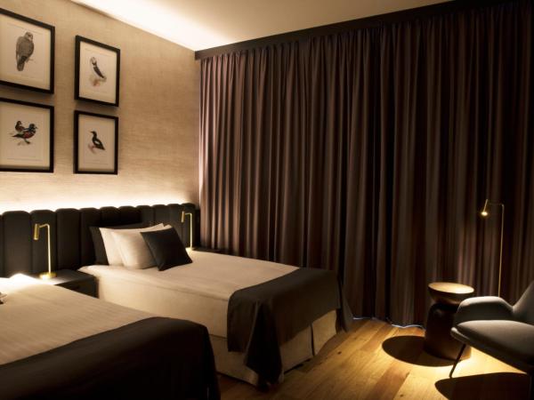 Hótel Reykjavík Grand : photo 4 de la chambre chambre lits jumeaux - vue sur tour