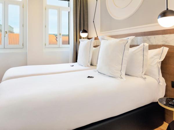 One Shot Fortuny 07 : photo 4 de la chambre chambre exécutive