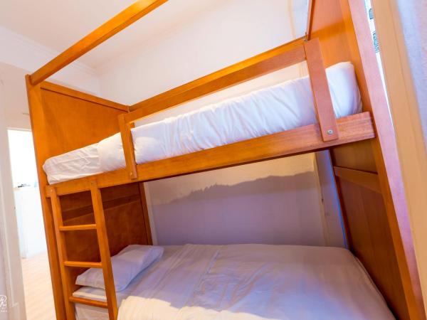 SwissLisbon Guest House : photo 2 de la chambre lit superposé dans dortoir mixte