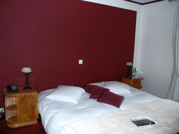 Hostellerie de Genève : photo 5 de la chambre chambre double ou lits jumeaux