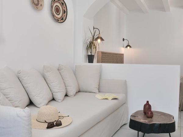 Blue Paradise Apartments : photo 6 de la chambre studio avec vue sur jardin