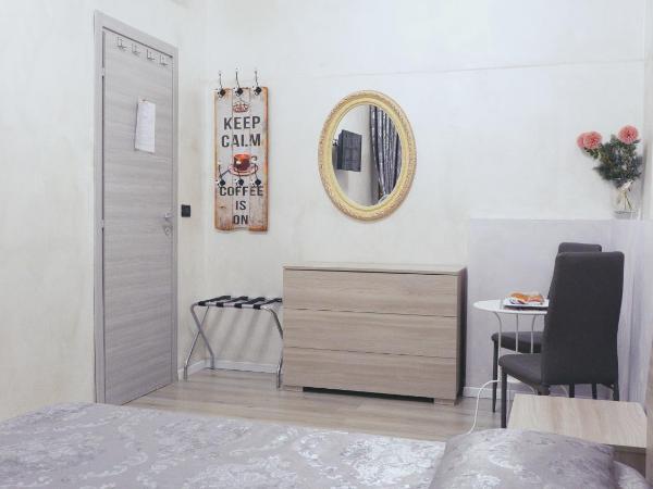 L'Antenna : photo 8 de la chambre chambre double avec salle de bains privative extérieure