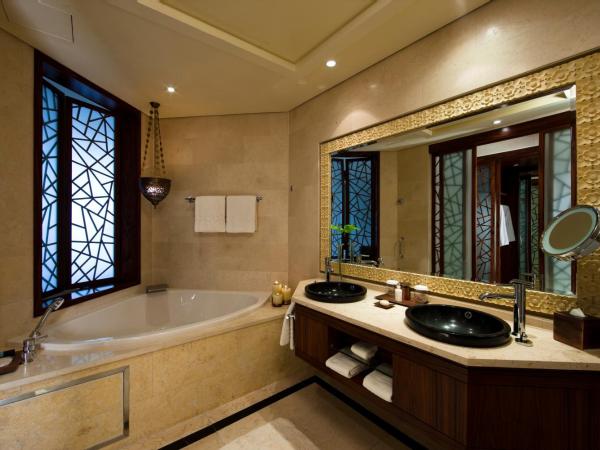 Raffles Dubai : photo 10 de la chambre chambre club raffles