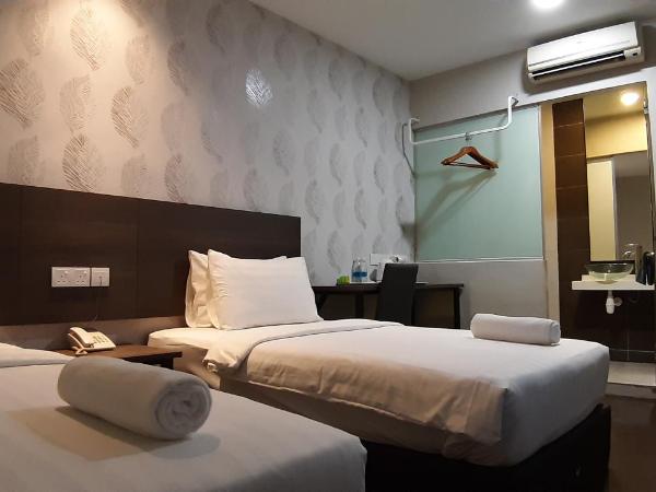 MIICO Hotel @ Mount Austin : photo 9 de la chambre chambre lits jumeaux