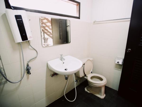 Villa Darakorn Hill Country House : photo 10 de la chambre bungalow - vue sur jardin