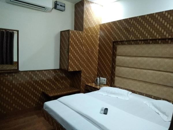 Silver Palace Hotel : photo 4 de la chambre chambre familiale standard