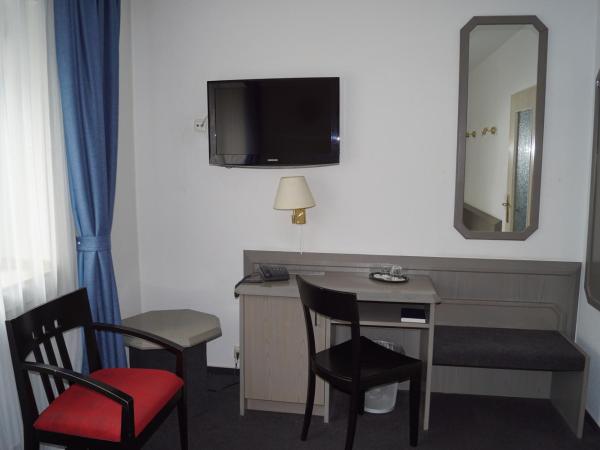 Hotel Merian : photo 2 de la chambre chambre lits jumeaux