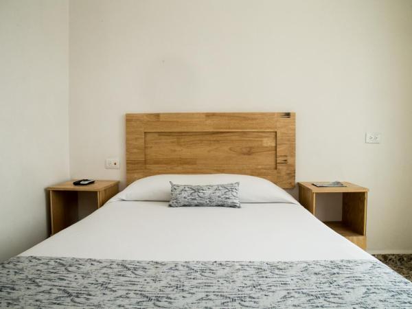 Booking 500 : photo 2 de la chambre chambre double standard