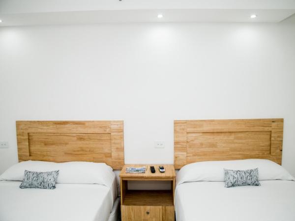 Booking 500 : photo 2 de la chambre chambre lits jumeaux