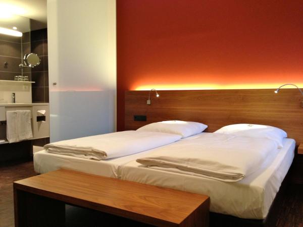 Hotel Königstein : photo 5 de la chambre chambre double affaires