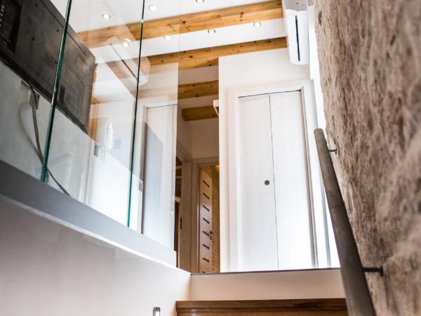 Limestone Heritage House : photo 5 de la chambre appartement supérieur