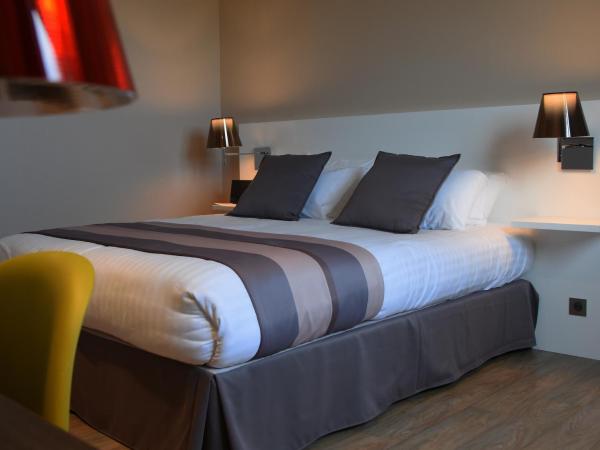 Hôtel Le Transatlantique - Lycée Hôtelier La Rochelle : photo 3 de la chambre chambre double