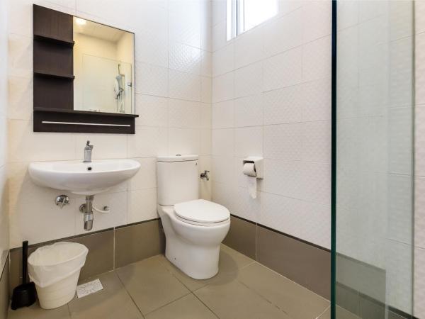 Seasons Luxury Apartment By Jk Home : photo 10 de la chambre appartement 3 chambres