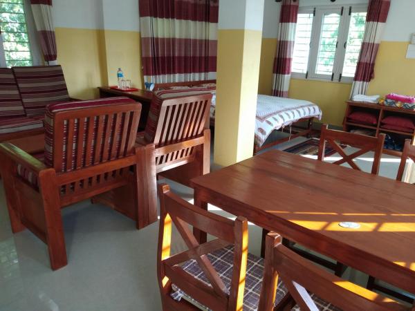 Happy Sedi Lodge : photo 2 de la chambre suite lit king-size avec balcon
