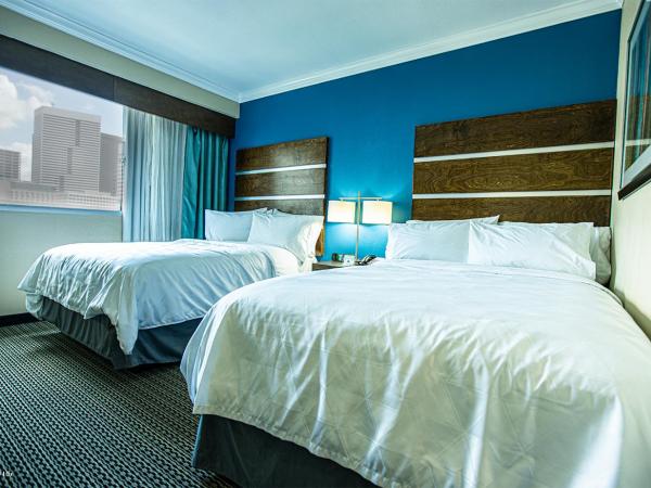 Holiday Inn Houston Downtown, an IHG Hotel : photo 1 de la chambre chambre quadruple - accessible aux personnes à mobilité réduite