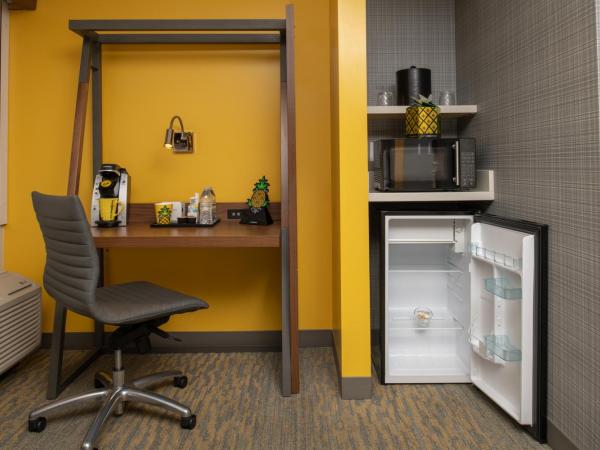 Staypineapple, Hotel Z, Gaslamp San Diego : photo 3 de la chambre suite z 2 lits queen-size avec baignoire - accessible aux personnes à mobilité réduite