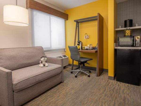 Staypineapple, Hotel Z, Gaslamp San Diego : photo 2 de la chambre suite z 2 lits queen-size avec baignoire - accessible aux personnes à mobilité réduite