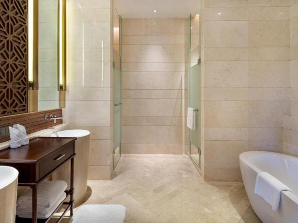 Narada Resort Hotel Sanya Pleasant Bay : photo 4 de la chambre villa supérieure avec bain à remous