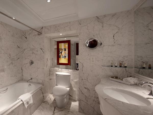 Hotel Royal Macau : photo 5 de la chambre chambre lit king-size royale premier avec 2 petits-déjeuners, 2 goûters et les avantages du salon