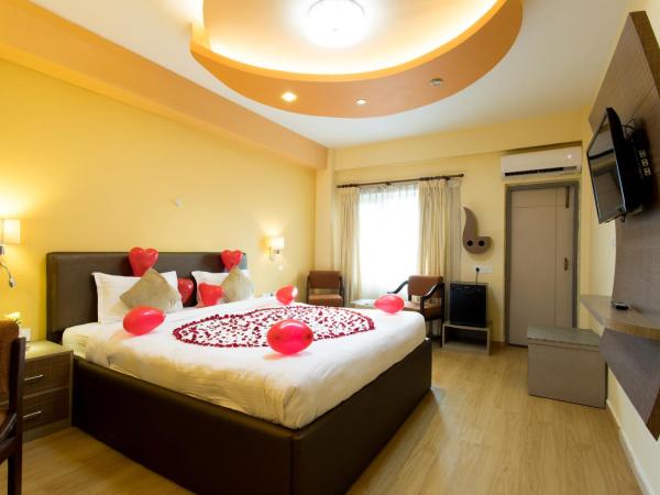 Hotel Moonlight : photo 7 de la chambre deluxe double room with 24 hours check-in, 20% off on first spa treatment & one-way complimentary airport transfer