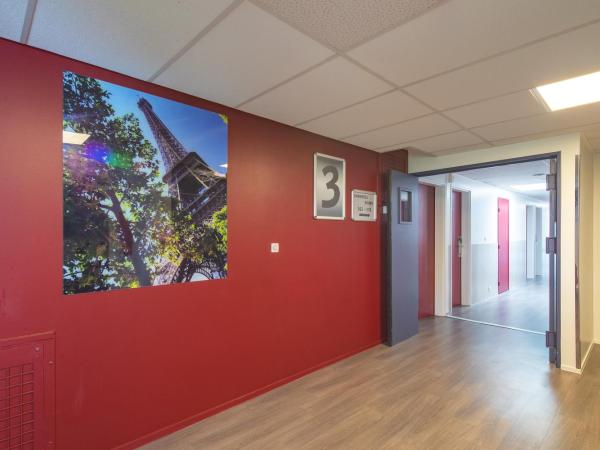 Hotel CIS Paris Kellermann : photo 9 de la chambre chambre lits jumeaux