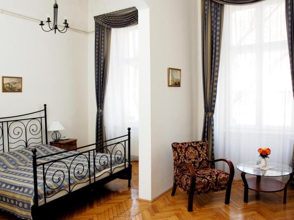 Kalvin House Budapest : photo 2 de la chambre chambre triple
