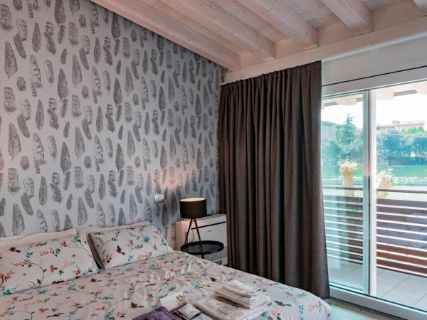 Alla Riva : photo 1 de la chambre chambre double avec balcon