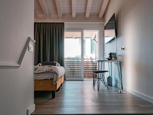 Alla Riva : photo 3 de la chambre chambre double avec balcon