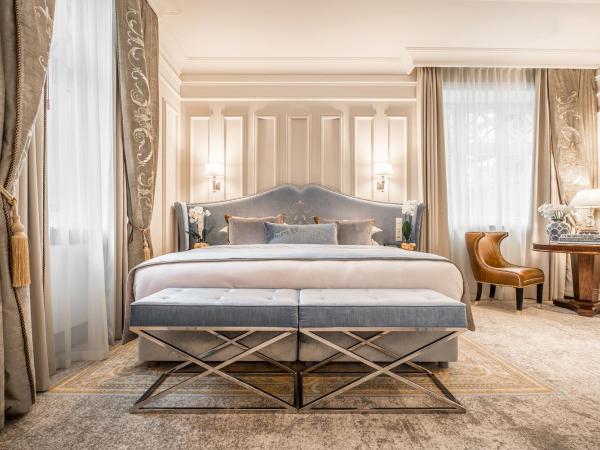 Bachleda Luxury Hotel Krakow MGallery Hotel Collection : photo 3 de la chambre suite lit king-size exécutive