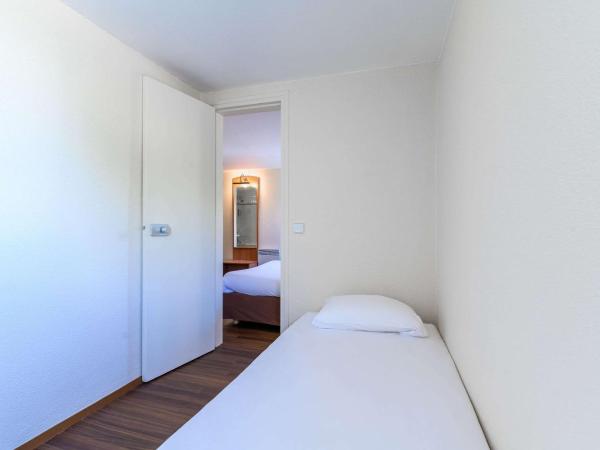 Comfort Hotel Amiens Nord : photo 3 de la chambre chambre triple standard - non-fumeurs