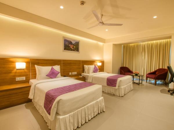 Lilac Hotel, 5th Block : photo 1 de la chambre chambre première lits jumeaux