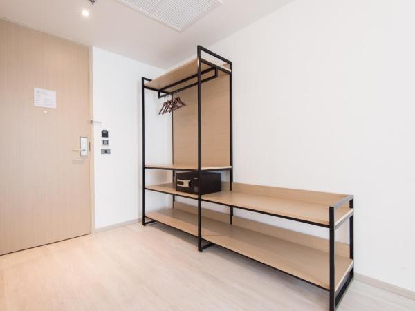 Madison Bangkok Hotel : photo 6 de la chambre chambre lit king-size deluxe