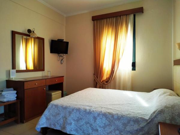 Filoxenia Hotel : photo 8 de la chambre chambre simple avec balcon