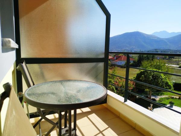 Filoxenia Hotel : photo 5 de la chambre chambre simple avec balcon