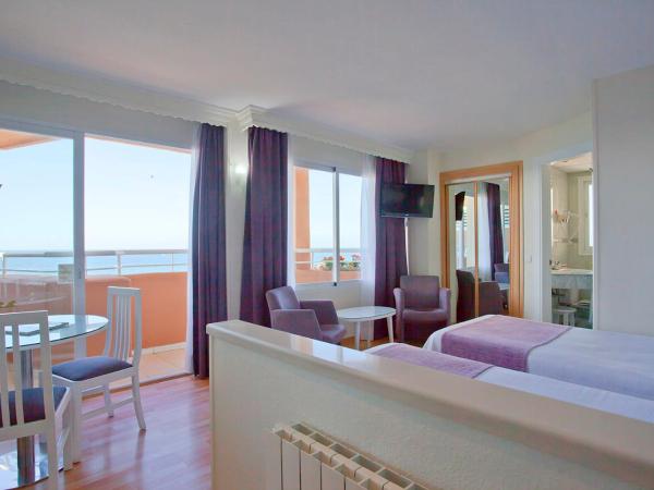 Ona Princesa Playa : photo 9 de la chambre studio avec vue partielle sur la mer


