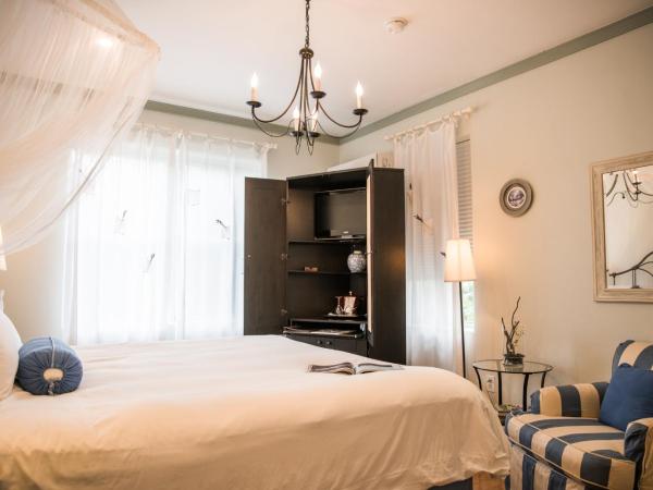 Cadet Hotel : photo 4 de la chambre chambre lit king-size